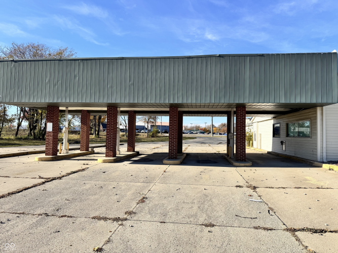 Listing Image 29