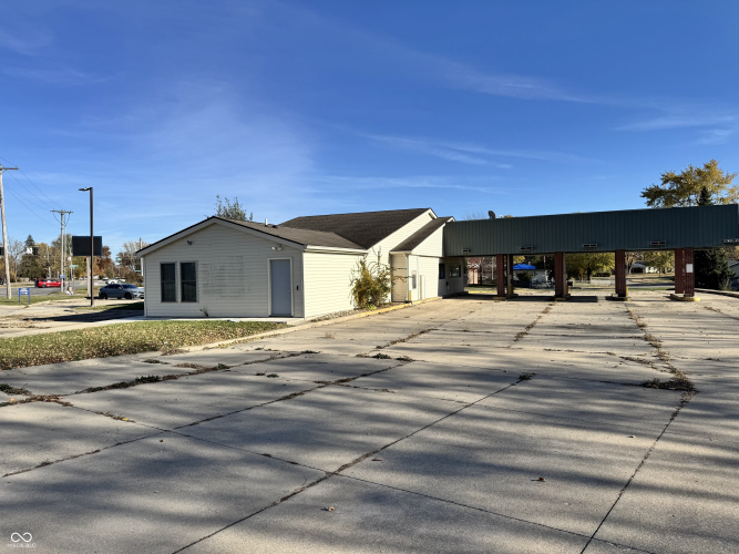 Listing Image 30