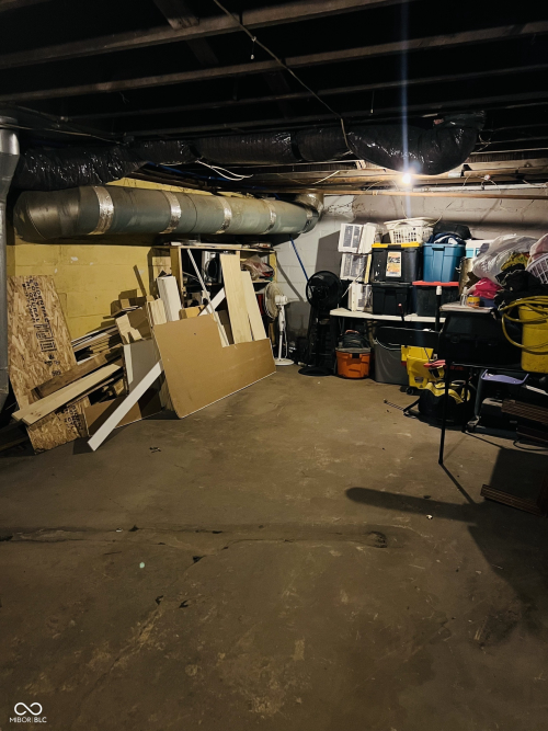 Listing Image 17