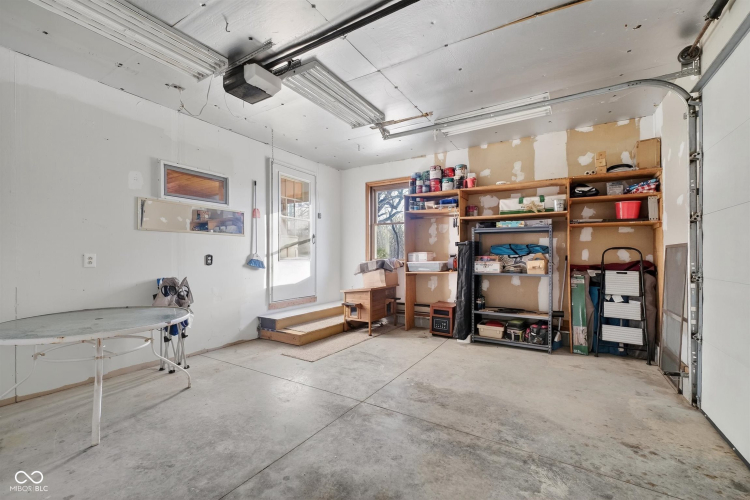 Listing Image 37
