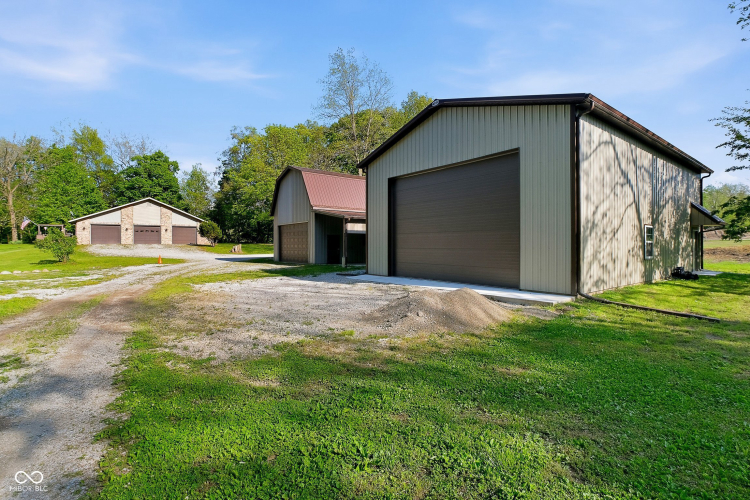 Listing Image 50