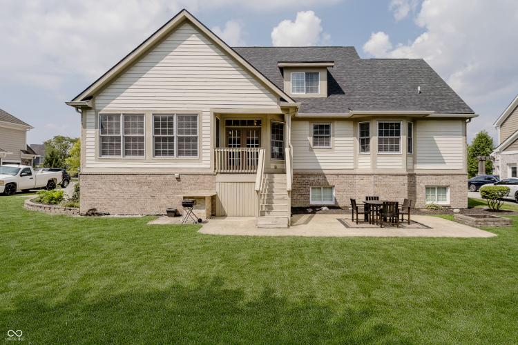 Listing Image 50