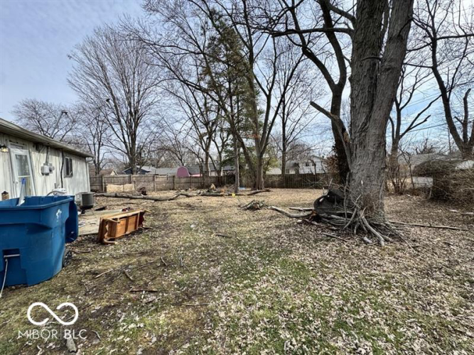 Listing Image 10
