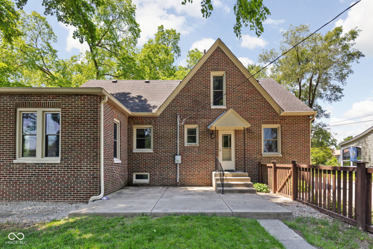 Listing Image 35