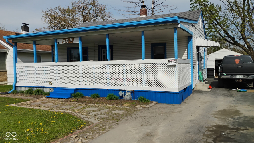 Listing Image 17
