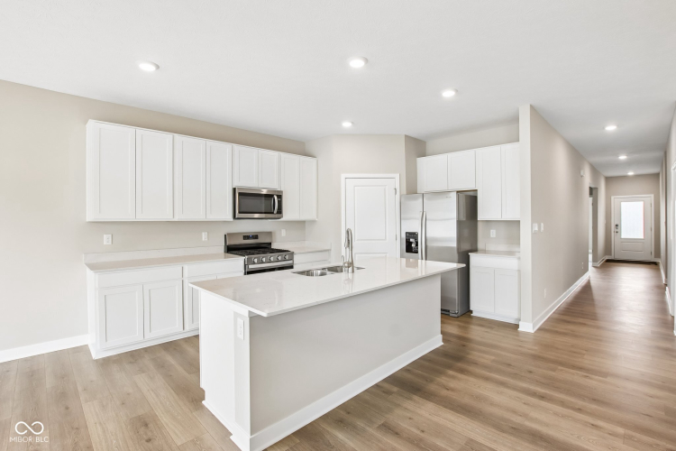 Listing Image 13
