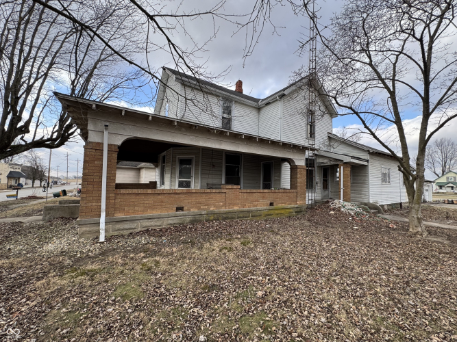Listing Image 5