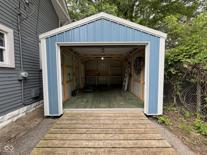Listing Image 25