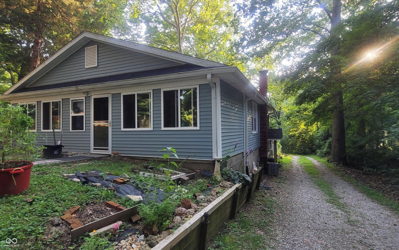 Listing Image 25