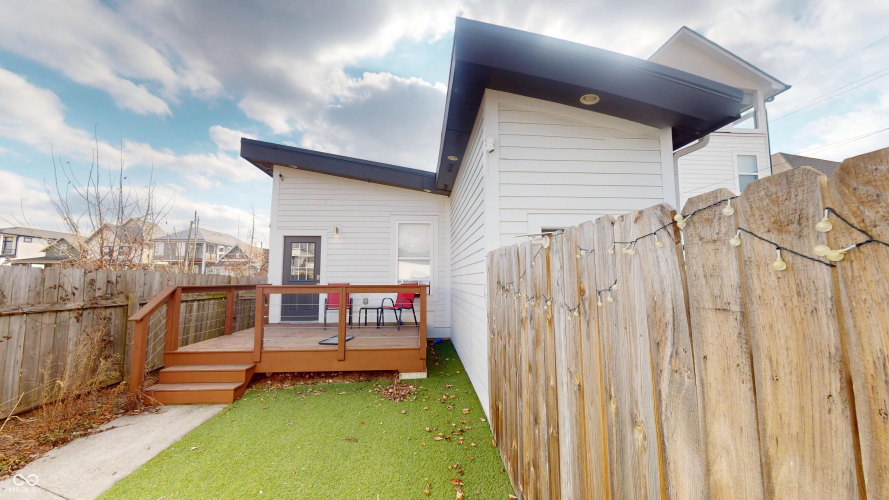 Listing Image 54
