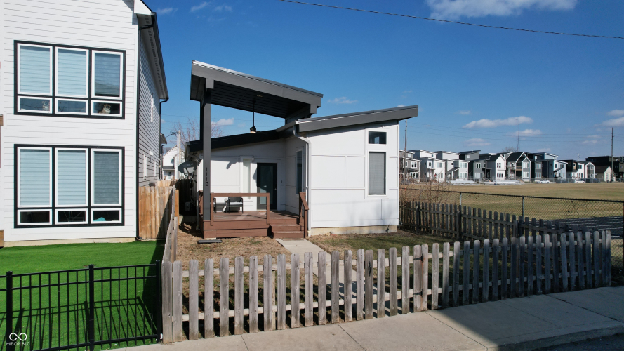 Listing Image 56