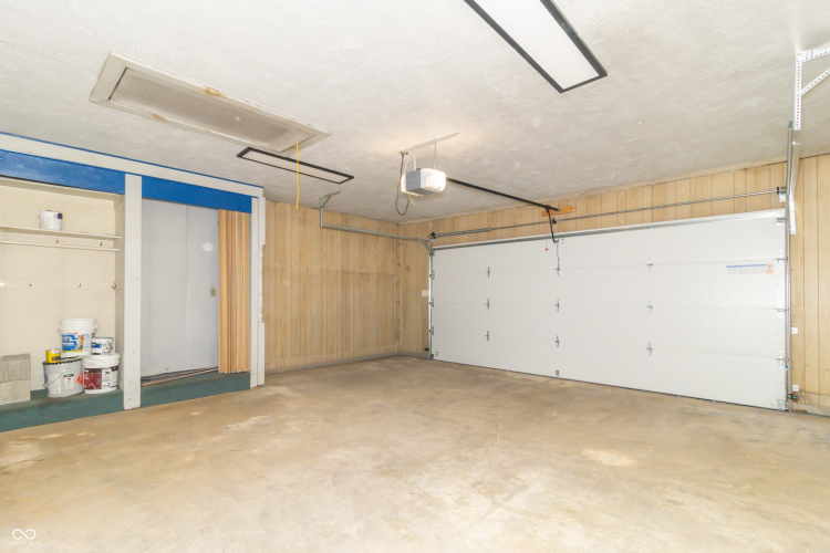 Listing Image 29
