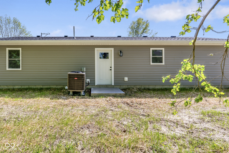 Listing Image 30