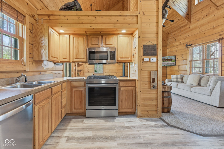 Listing Image 21