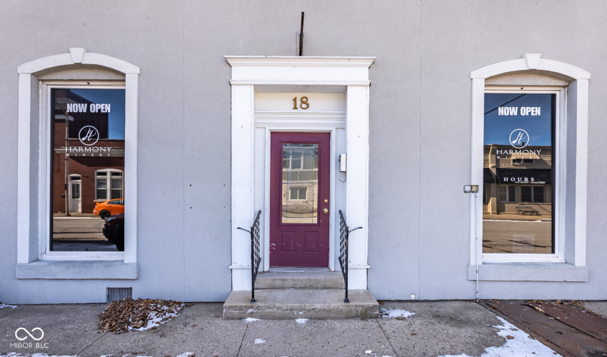 Listing Image 2