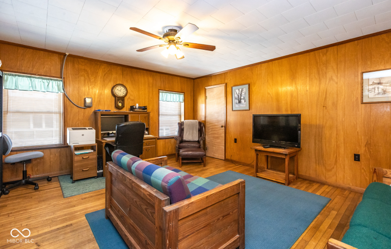 Listing Image 21