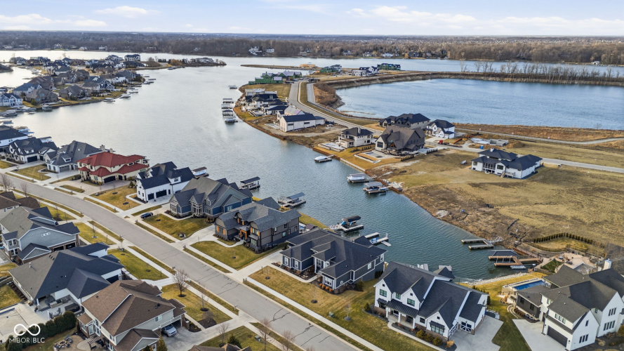 Listing Image 74