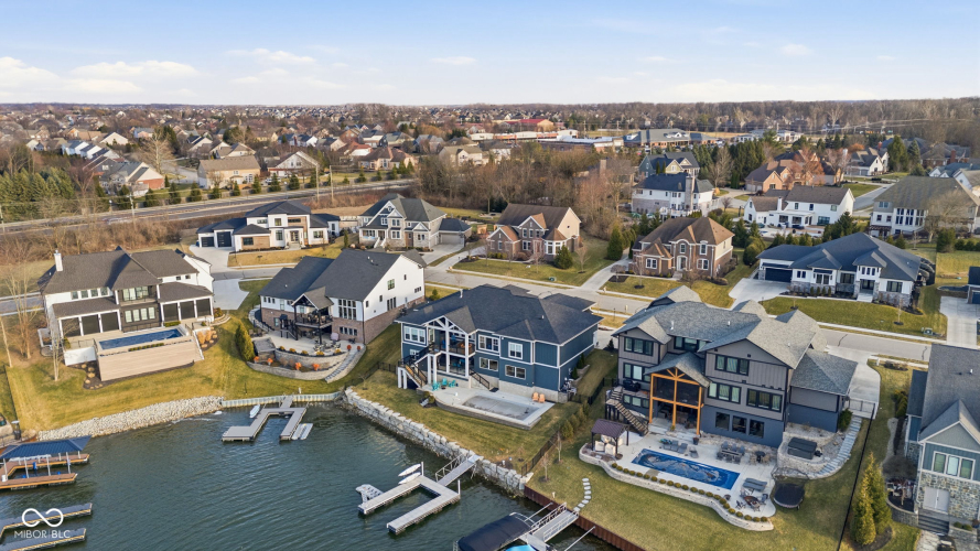 Listing Image 75