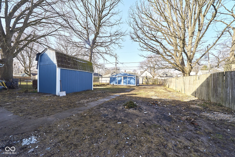 Listing Image 13