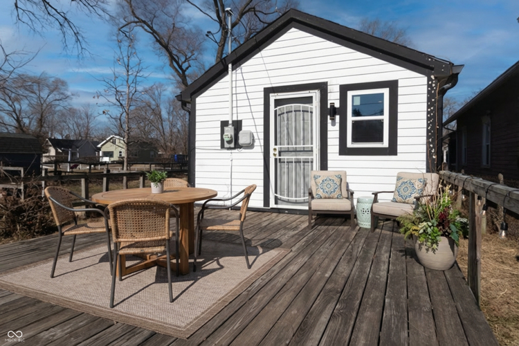 Listing Image 25
