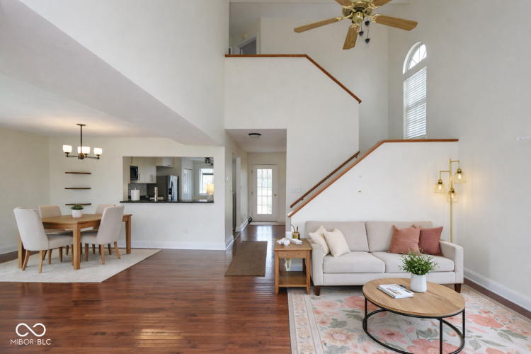 Listing Image 19