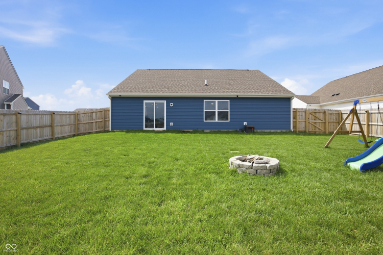 Listing Image 29