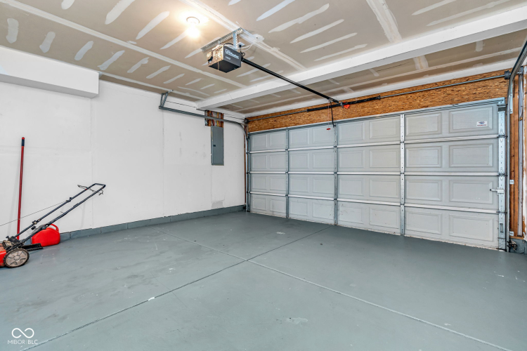 Listing Image 34