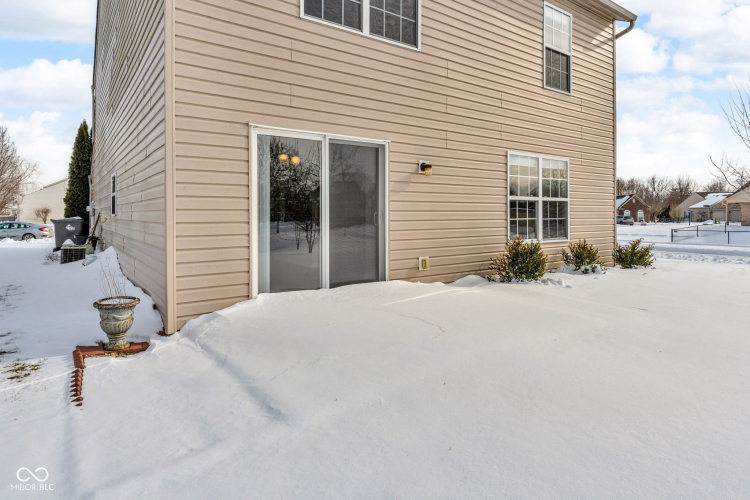 Listing Image 42