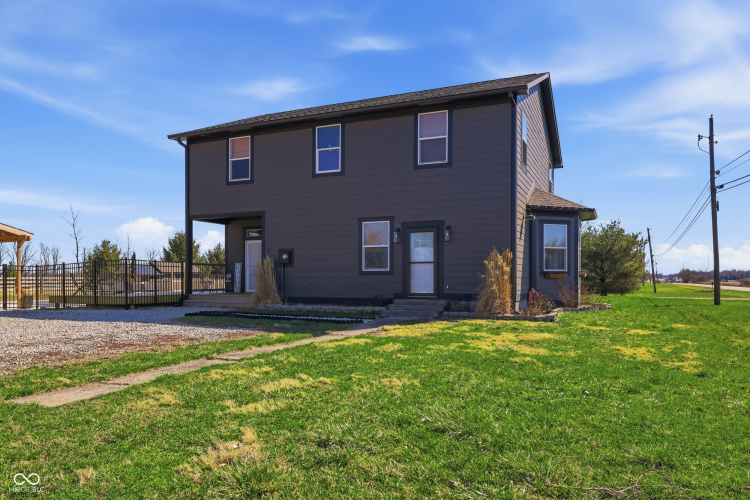 Listing Image 50