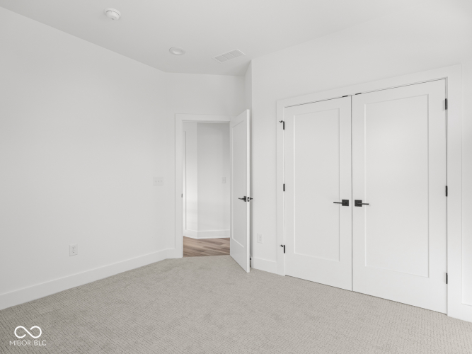 Listing Image 57