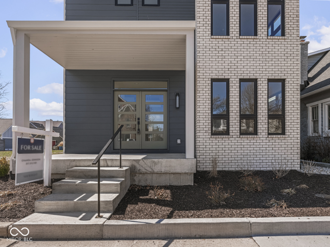 Listing Image 84