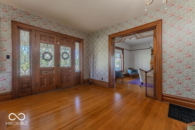 Listing Image 21