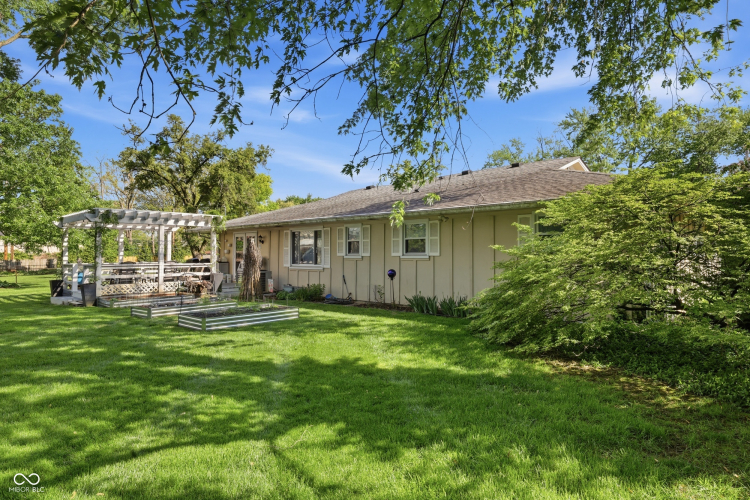 Listing Image 50