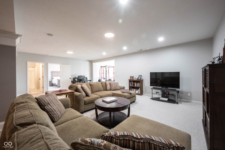 Listing Image 56