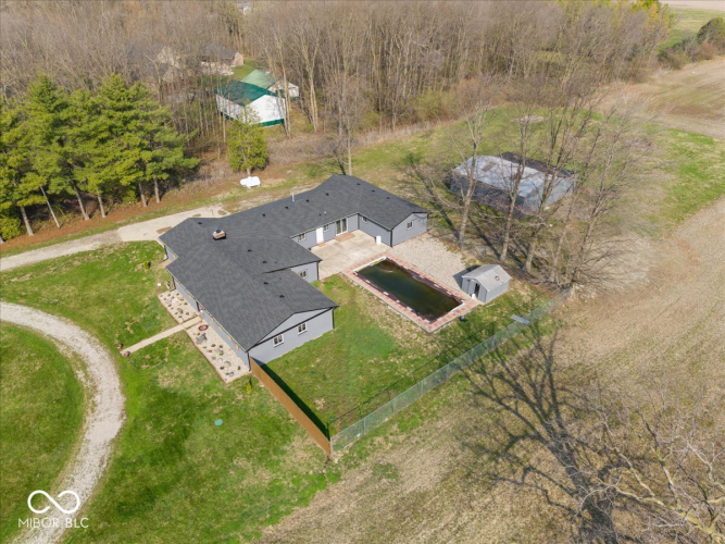 Listing Image 62