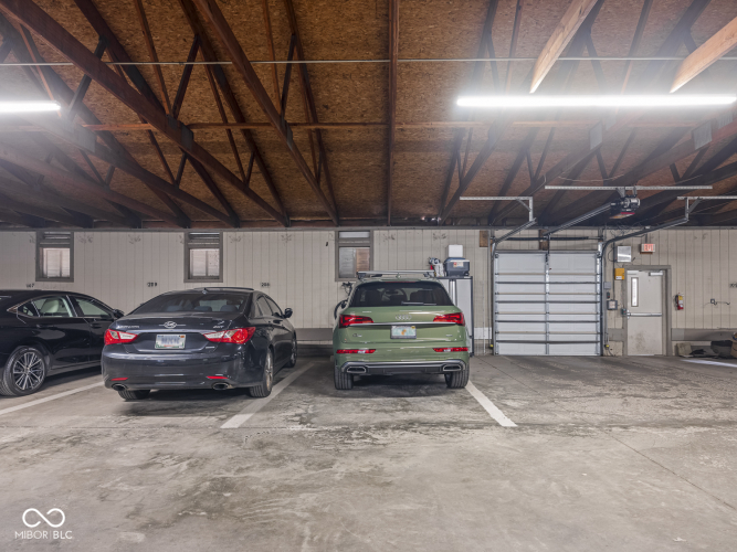 Listing Image 42