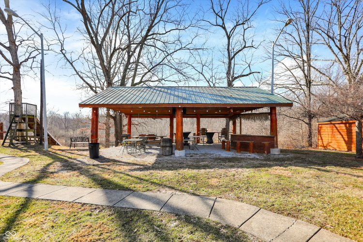 Listing Image 45