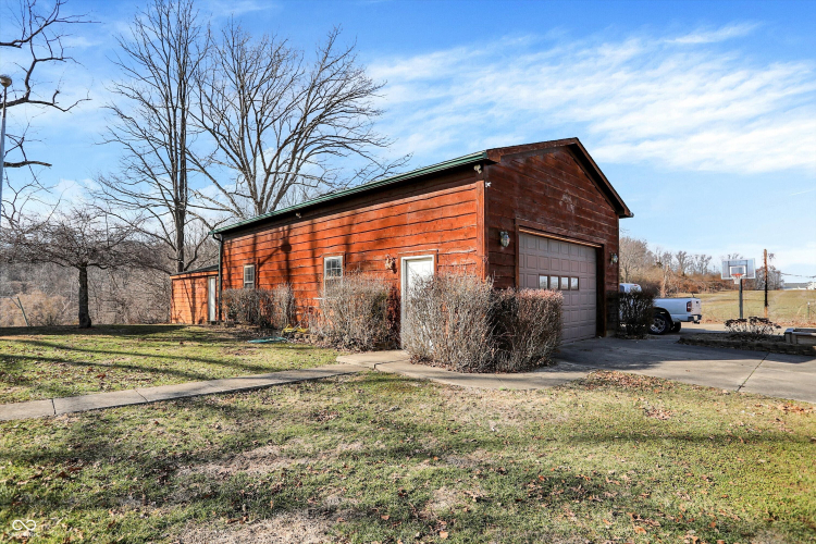 Listing Image 51