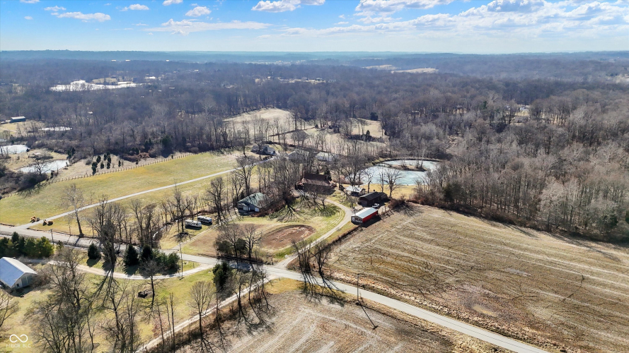 Listing Image 79
