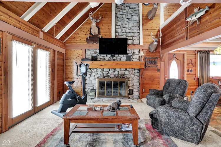 Listing Image 9