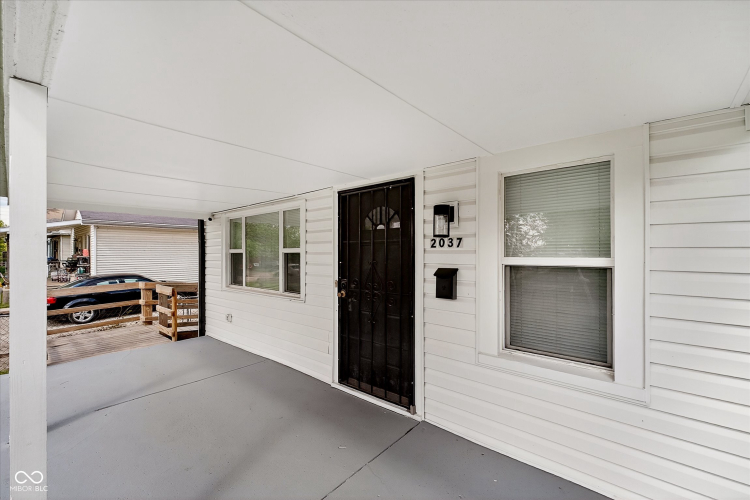 Listing Image 2