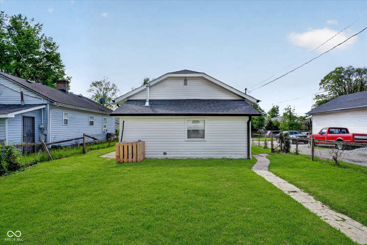 Listing Image 26