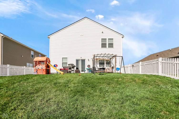 Listing Image 47