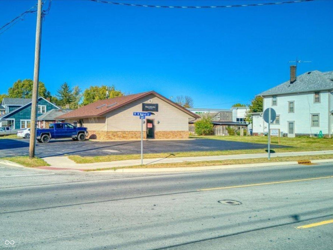 Listing Image 22