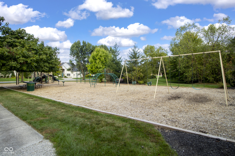 Listing Image 53