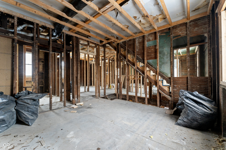 Listing Image 9