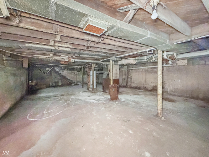 Listing Image 28