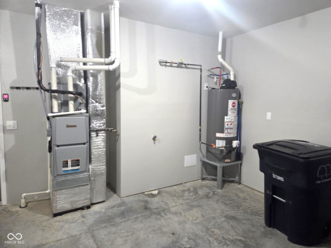 Listing Image 20