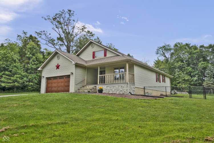 Listing Image 2