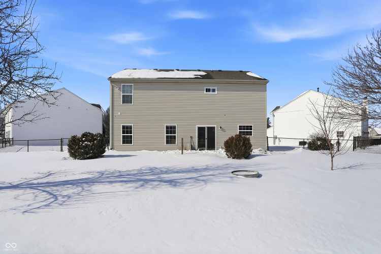 Listing Image 45